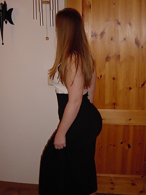 German Big Butt Girl pictures from 2003 with too tight clothes